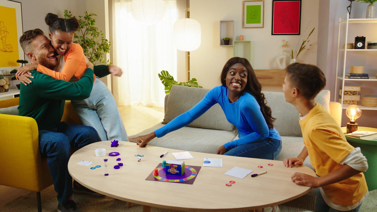 Goliath Games Cranium: Original - Spell, Solve, Act & Draw Your Way to Victory - The Original Brainy Board Game - For 4+ Players Ages 12+